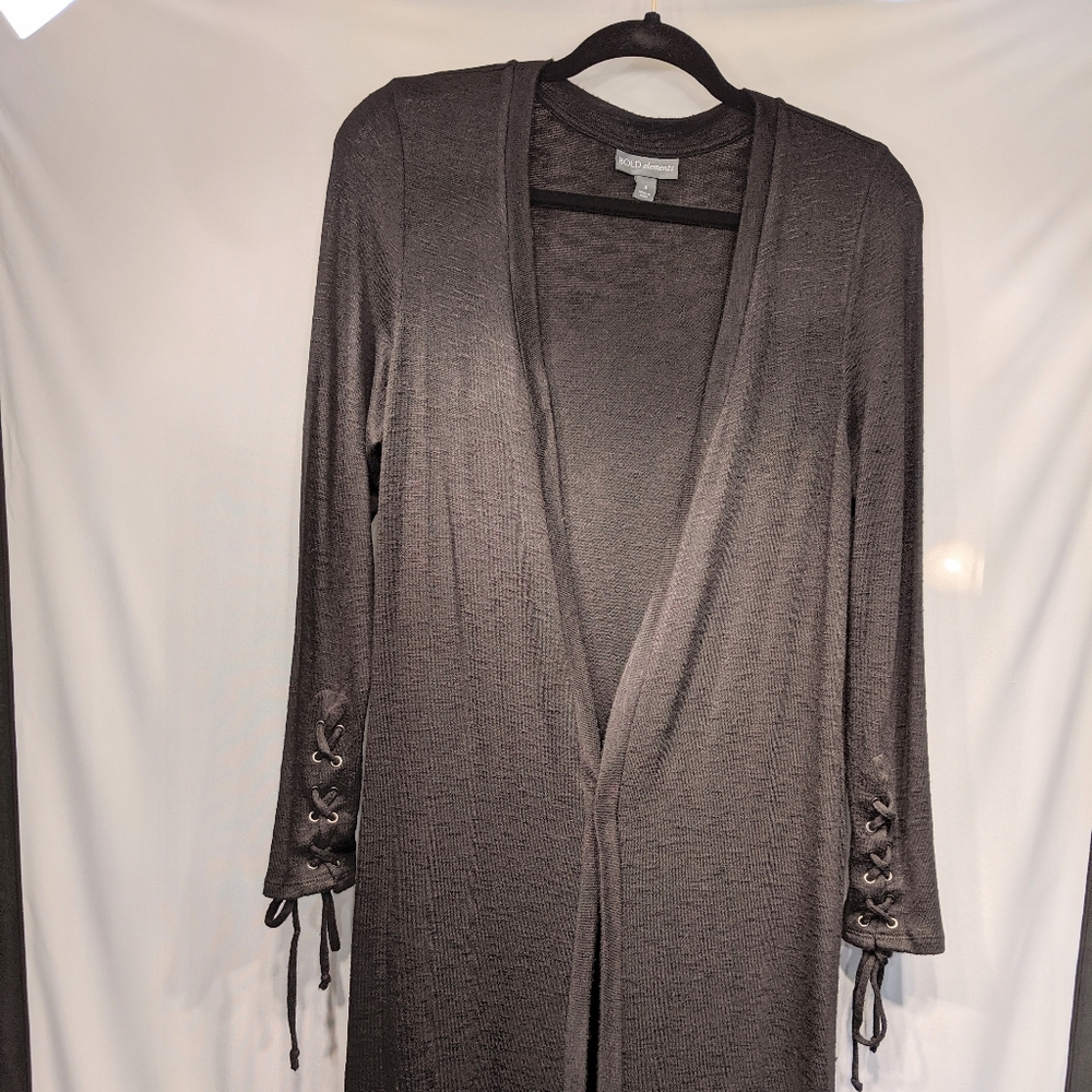 BOLD ELEMENTS SWEATER